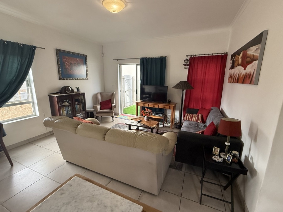 3 Bedroom Property for Sale in Zonnendal Western Cape